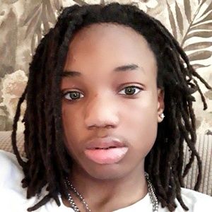 Meet your Posher, Elijah